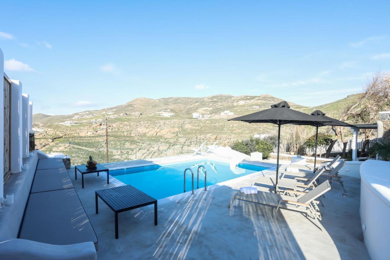 Ftelia Beach Paradise - Villa Irina'S Oasis Exterior photo
